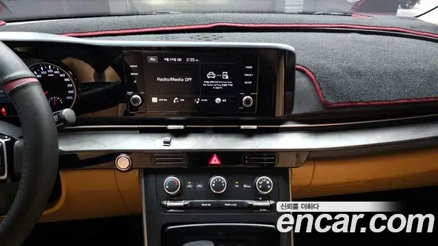 Kia Carnival 2022 — Фото 14/20