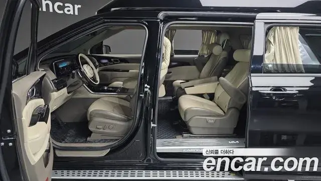 Kia Carnival 2021 — ფოტო 20/20