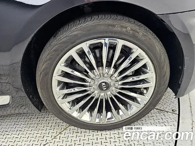 Kia The K9 2018 — ფოტო 12/20