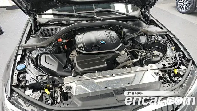 BMW 3 Series 2021 — Photo 7/20
