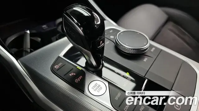 BMW 3 Series 2021 — Photo 20/20