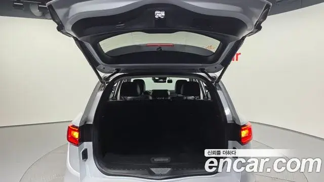 Renault Samsung QM6 2018 — ფოტო 15/36