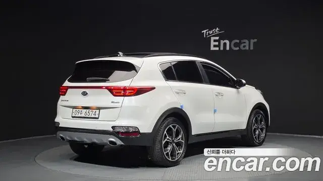 Kia Sportage The Bold 2018 — Şəkil 6/20