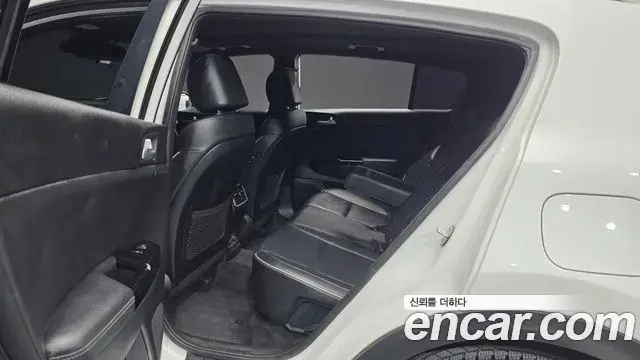 Kia Sportage The Bold 2018 — Şəkil 11/20