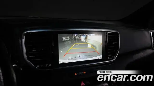 Kia Sportage The Bold 2018 — Şəkil 14/20