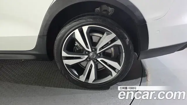 Volvo V60 Cross Country 2020 — Şəkil 22/36