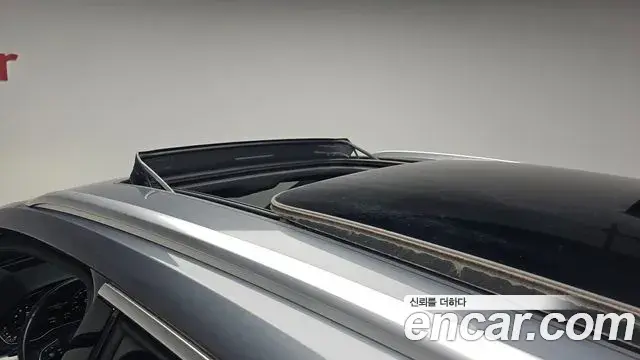 Audi Q5 2020 — ფოტო 21/35