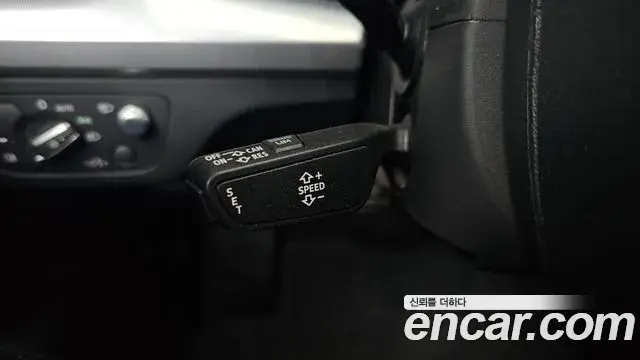 Audi Q5 2020 — ფოტო 16/35