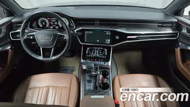 Audi A6 2021 — ფოტო 18/34