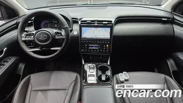 Hyundai Tucson Hybrid 2021 — Şəkil 28/31