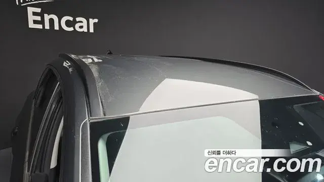 Hyundai Tucson Hybrid 2021 — Şəkil 8/31