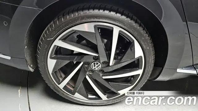 Volkswagen Arteon 2022 — ფოტო 30/30