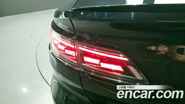 Volkswagen Arteon 2022 — ფოტო 15/30