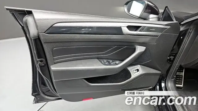 Volkswagen Arteon 2022 — ფოტო 5/30