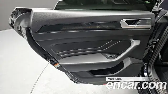 Volkswagen Arteon 2022 — ფოტო 21/30