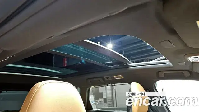 Volvo V90 Cross Country 2018 — Şəkil 8/30