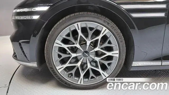Genesis G90 2023 — Şəkil 24/35