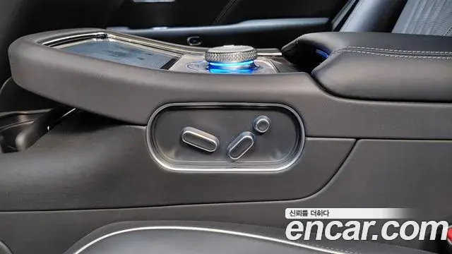 Genesis G90 2023 — Şəkil 2/35