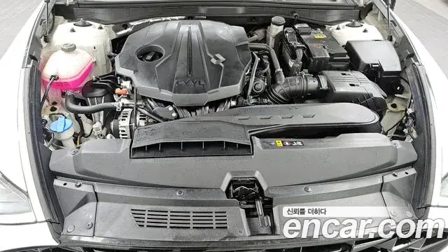Hyundai Sonata Hybrid 2022 — Şəkil 19/32
