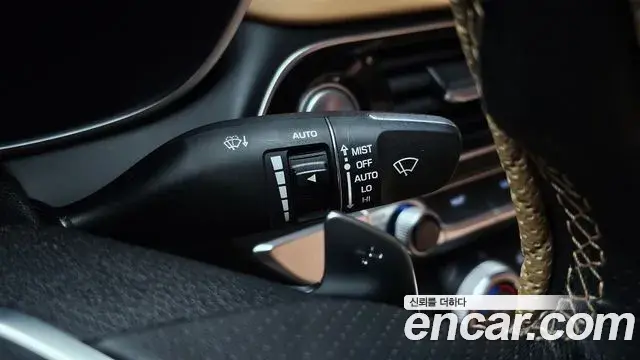 Genesis G70 2021 — ფოტო 15/31