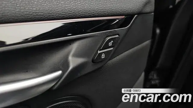 BMW X1 2022 — ფოტო 14/33