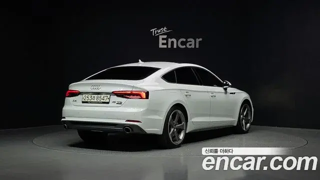 Audi A5 2019 — Фото 2/20