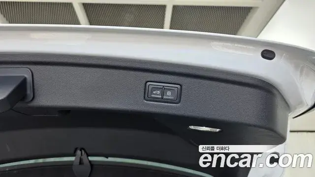 Audi A5 2019 — ფოტო 23/36