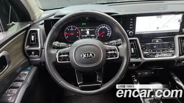 Kia Sorento 2021 — Фото 13/20