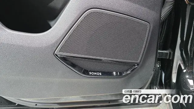 Audi Q3 2025 — Photo 30/32