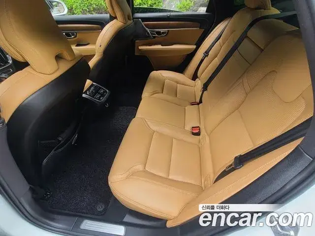 Volvo S90 2019 — Photo 5/20