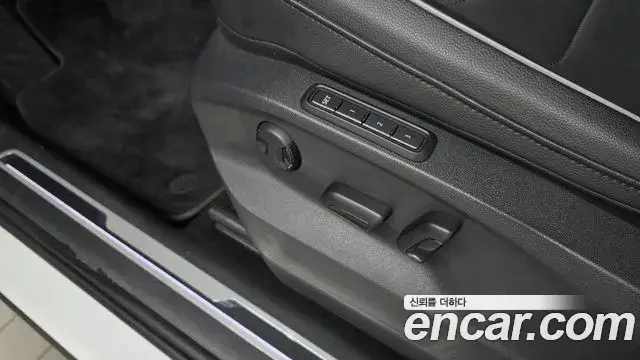 Volkswagen Tiguan 2021 — Şəkil 17/30