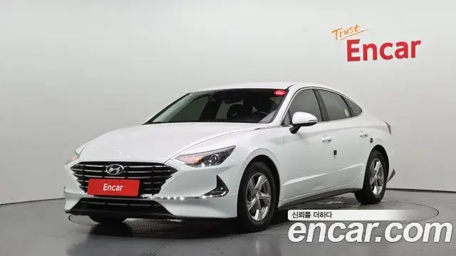 Hyundai Sonata Hybrid 2021 — Şəkil 15/30
