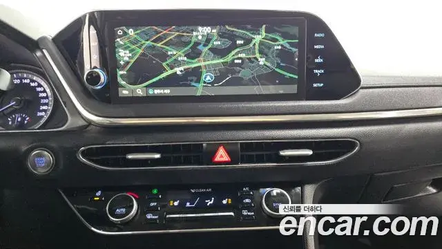 Hyundai Sonata Hybrid 2021 — Şəkil 7/30