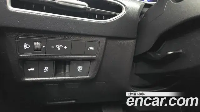 Hyundai Sonata Hybrid 2021 — Şəkil 18/30