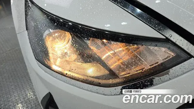 Hyundai Sonata Hybrid 2021 — Şəkil 24/30