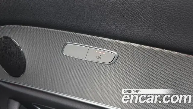 Mercedes-Benz E-Class 2018 — Фото 17/20