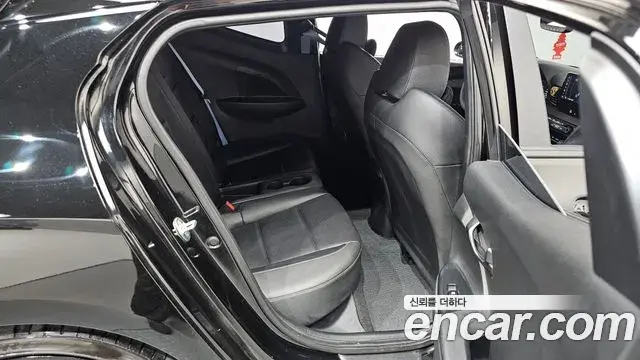 Hyundai Veloster 2021 — Photo 13/34