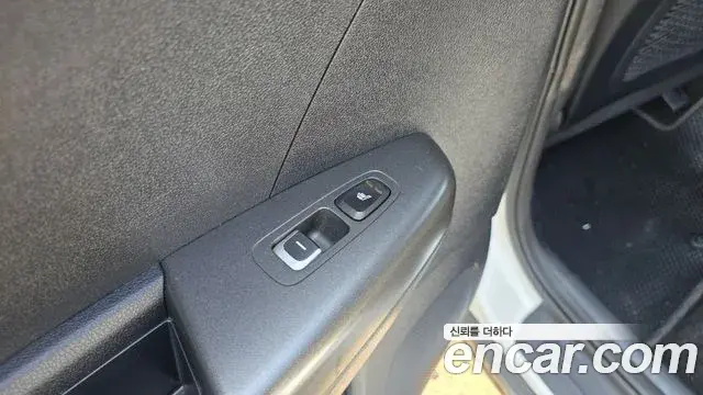 Kia Sportage The Bold 2019 — ფოტო 16/31