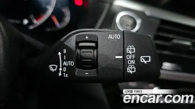 BMW X3 2018 — Şəkil 9/36