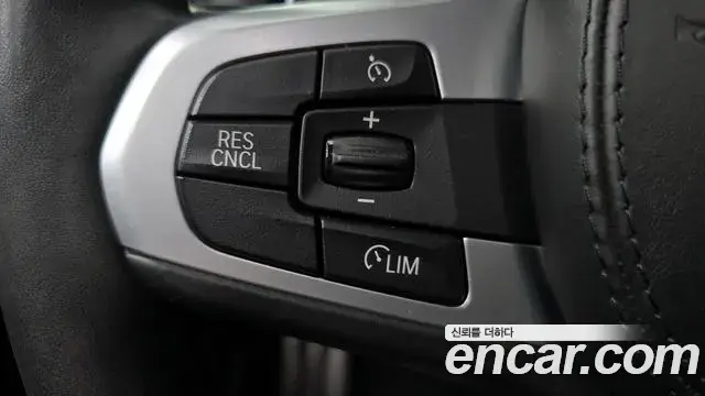 BMW X3 2018 — Şəkil 26/36