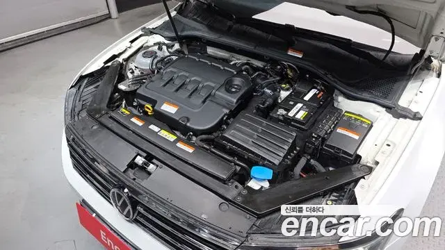 Volkswagen Passat GT 2021 — ფოტო 24/30