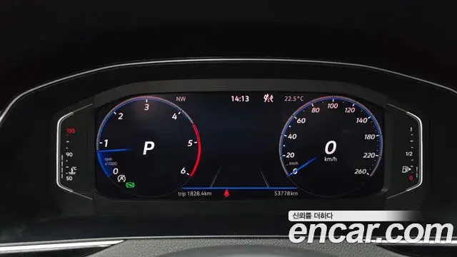 Volkswagen Passat GT 2021 — ფოტო 1/30