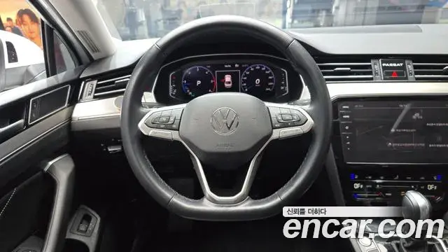 Volkswagen Passat GT 2021 — ფოტო 6/30