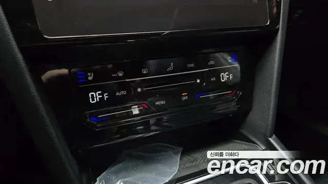 Volkswagen Passat GT 2021 — ფოტო 21/30
