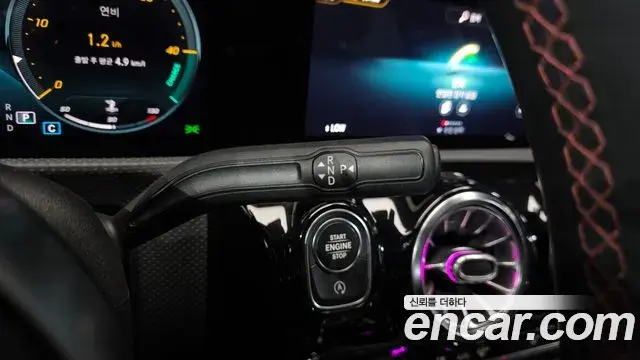 Mercedes-Benz A-Class 2021 — Photo 28/28
