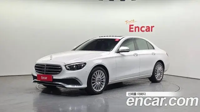 Mercedes-Benz E-Class 2022 — Şəkil 8/20