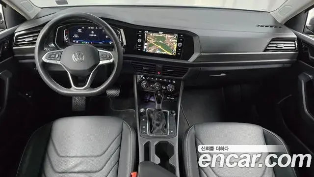 Volkswagen Jetta 2023 — Şəkil 17/20