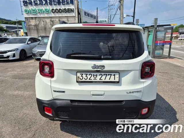 Jeep Renegade 2020 — Şəkil 17/20