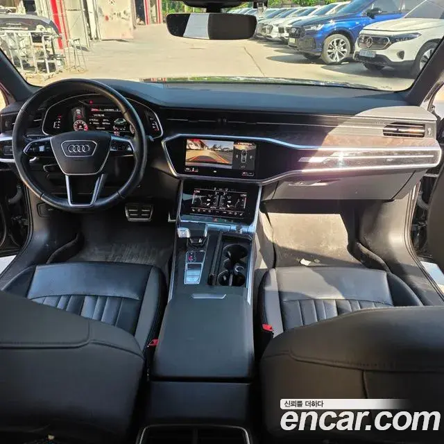 Audi A6 2021 — ფოტო 5/20
