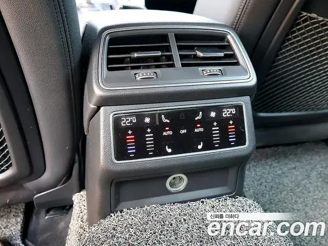 Audi A6 2020 — ფოტო 7/20